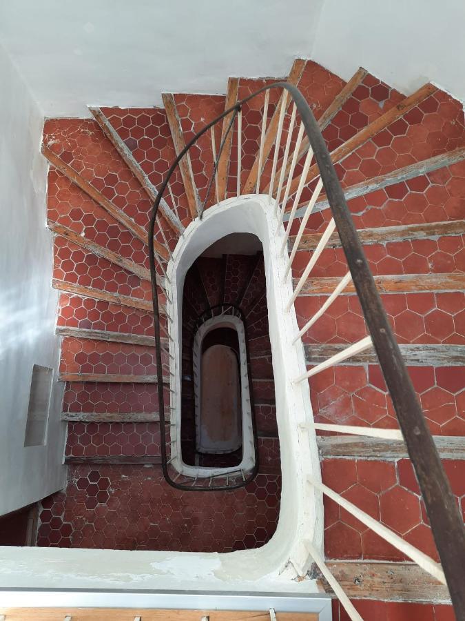 Renovated Fully Equipped Studio For 2 To 4 Pers Apartment La Ciotat Exterior photo