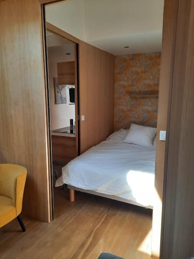 Renovated Fully Equipped Studio For 2 To 4 Pers Apartment La Ciotat Exterior photo