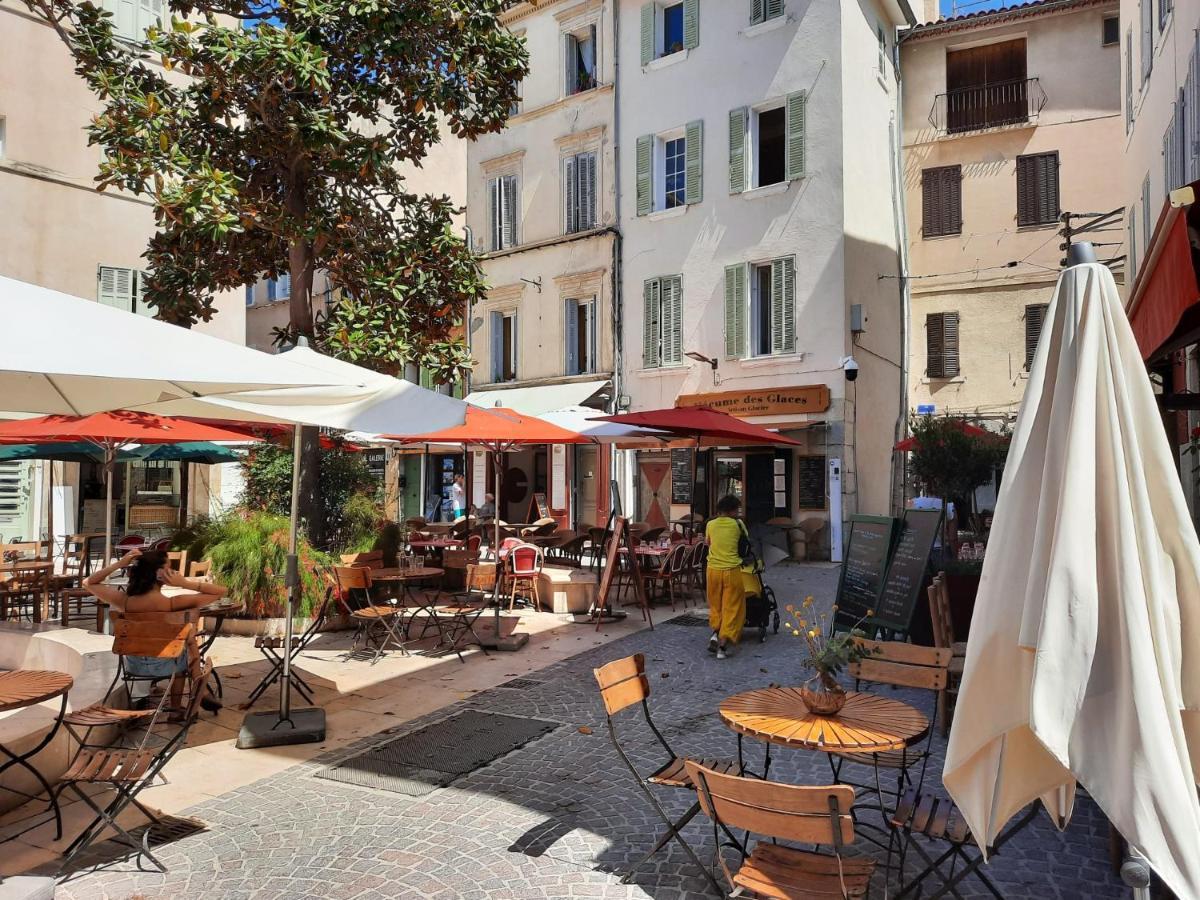 Renovated Fully Equipped Studio For 2 To 4 Pers Apartment La Ciotat Exterior photo